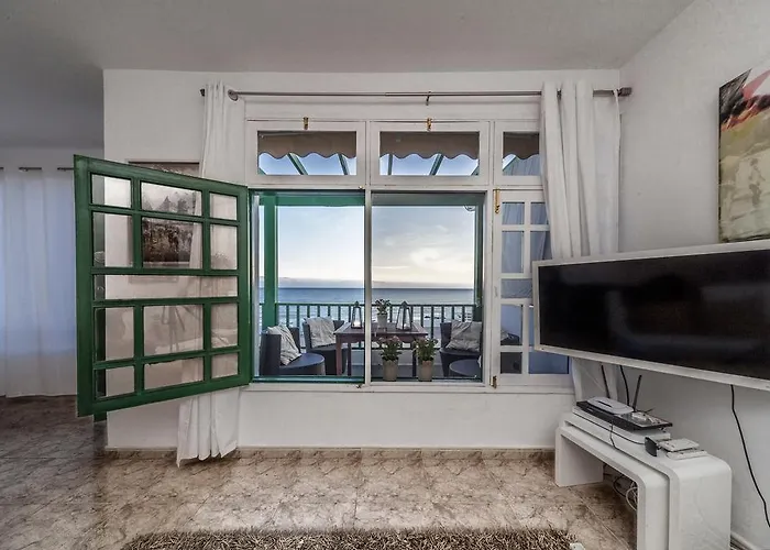 Villa Playa Honda * Playa Honda